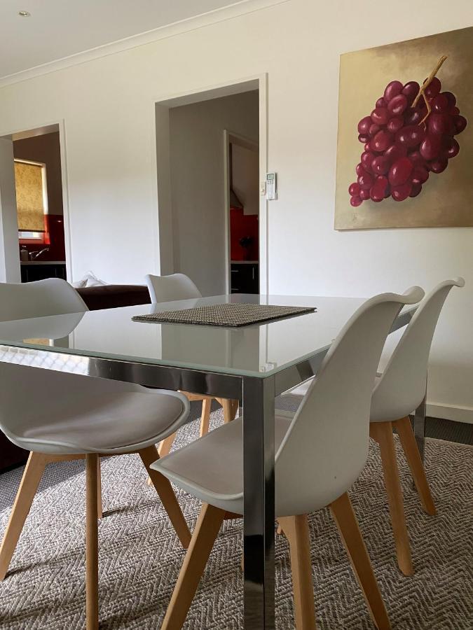 Mews * Angaston